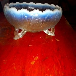 Beautiful three leg bowl with smokey leaf white milk glass trim